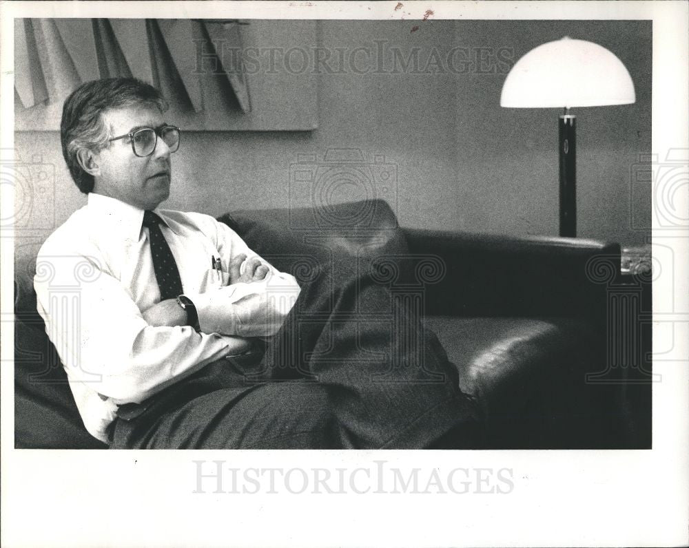 1994 Press Photo GERALD GREENWALD - Historic Images
