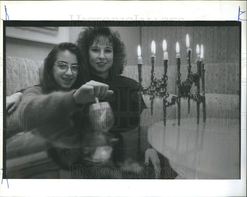 1991 Press Photo Jan Greenberg Author - Historic Images