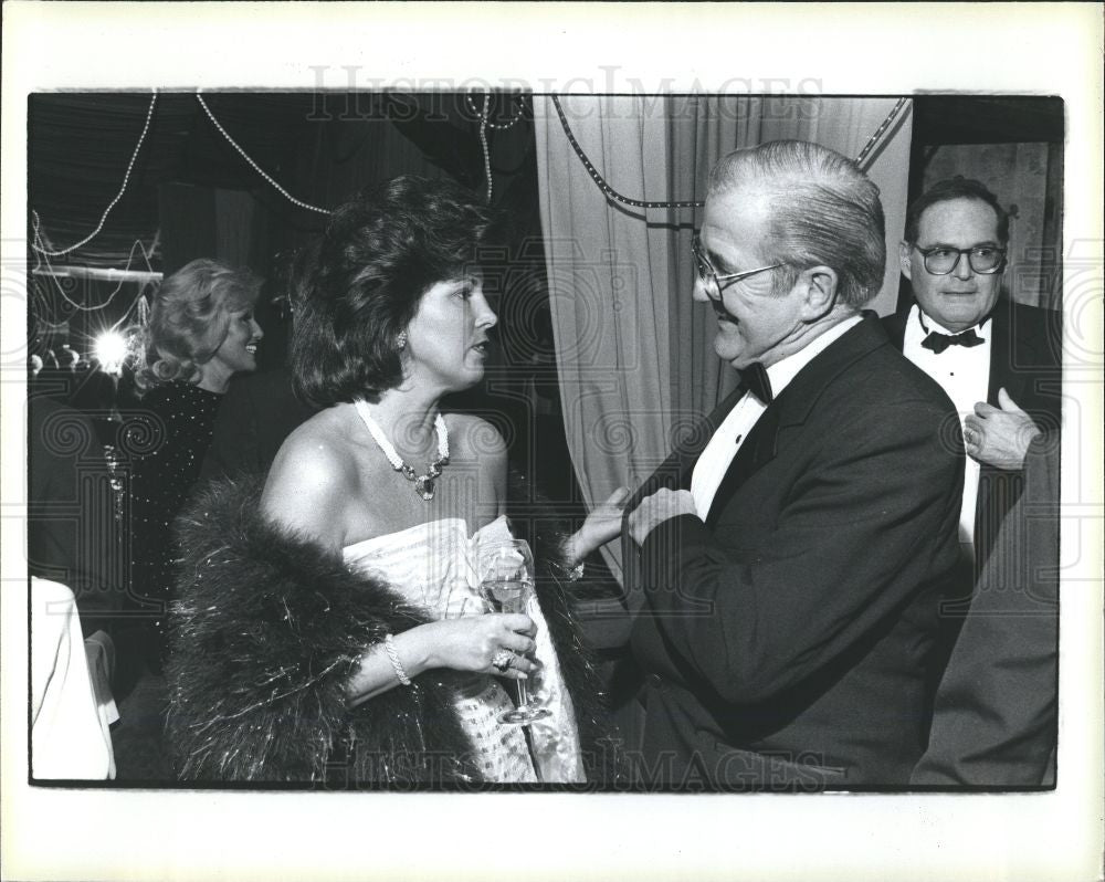 1990 Press Photo diane schoenith with mayor roman gribb - Historic Images