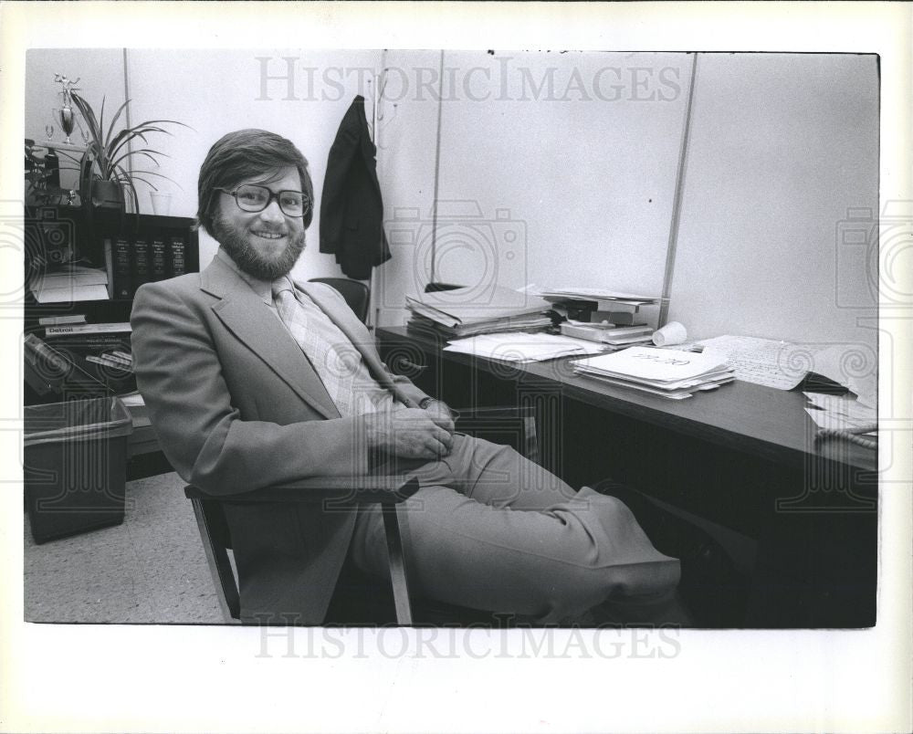 1979 Press Photo robert wilson novelist lawyer - Historic Images