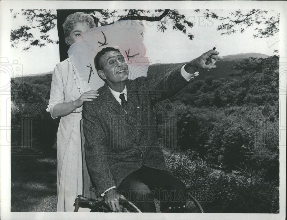 1965 Press Photo Greer Garson, Ralph Bellamy, movie - Historic Images