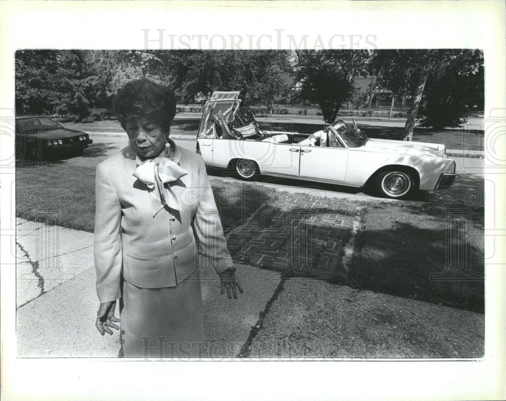 1986 Press Photo Mary Bell, President of WJZZ &amp; WCHB - Historic Images