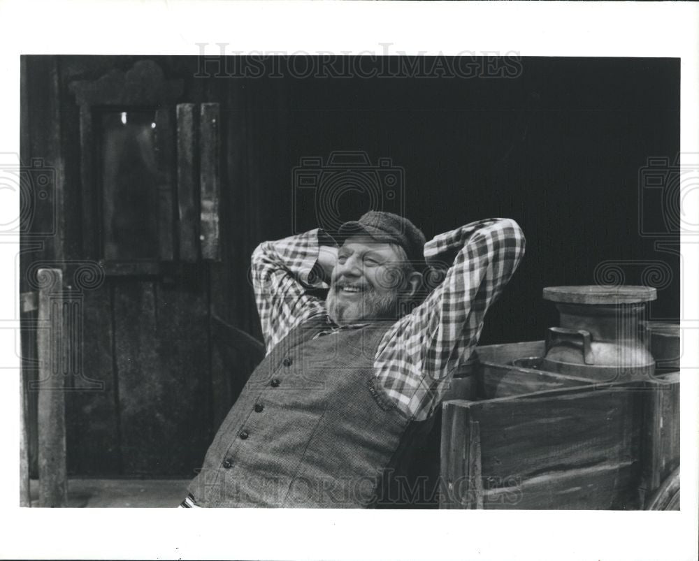 Press Photo Theodore Bikel Tevye Fiddler on Roof - Historic Images