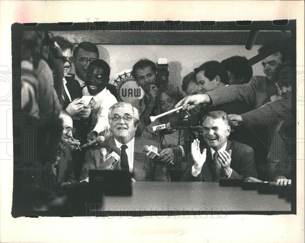 1987 Press Photo UAW Owen Bieber Ford Harold Pohling - Historic Images