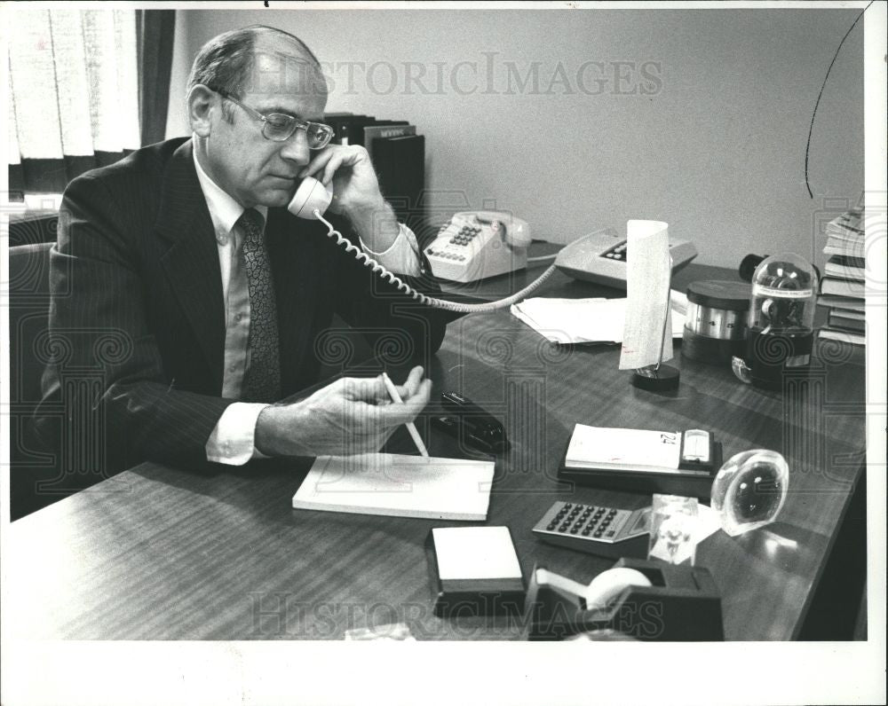 1981 Press Photo Richard Beverly president  McDonald - Historic Images