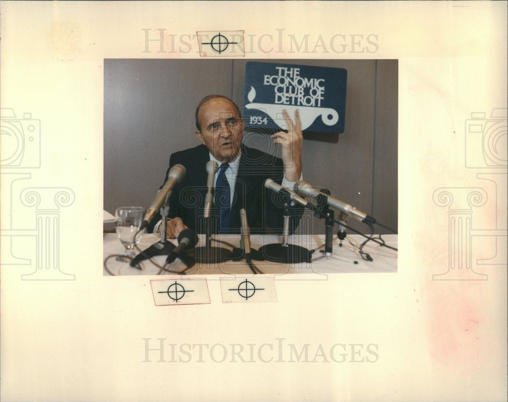 1988 Press Photo Louis Harris pollster pundit election - Historic Images