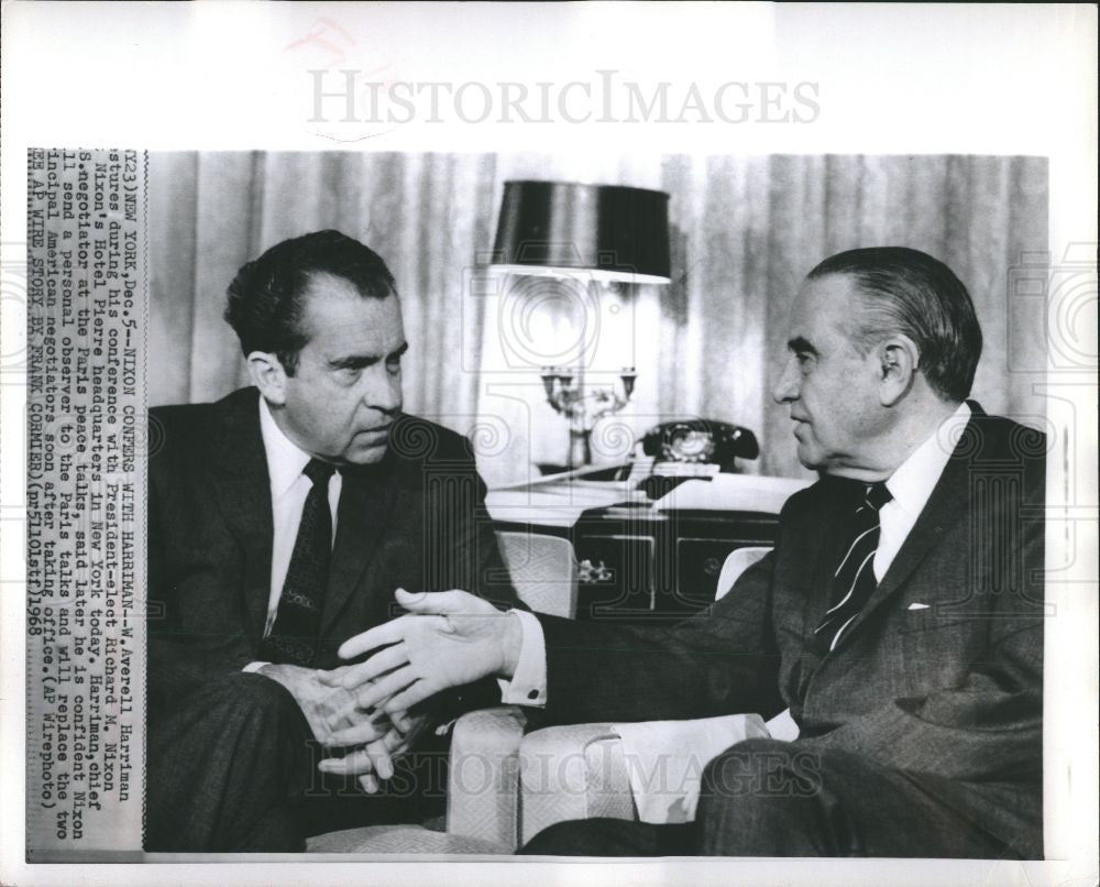 1968 Press Photo W. Averell Harriman with Nixon - Historic Images