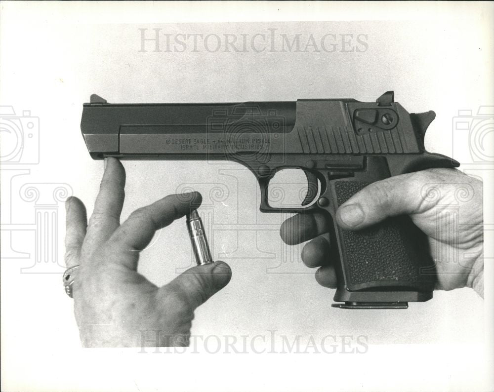 1988 Press Photo Swidan Pistol Desert Eagle Handgun - Historic Images