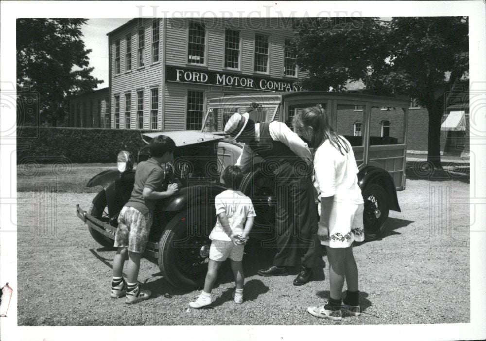 Press Photo Model A Ford Greenfield Village - Historic Images