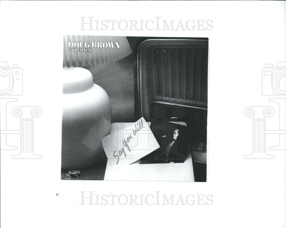 1982 Press Photo Doug Brown - Historic Images