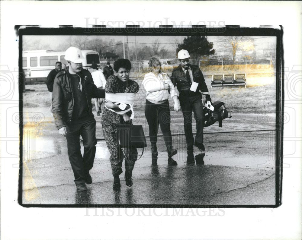 1990 Press Photo injuries - Historic Images