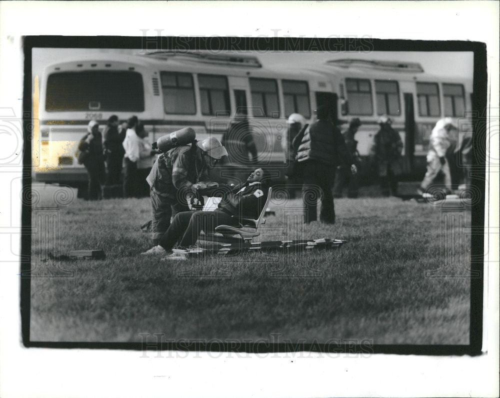 1990 Press Photo victim plane - Historic Images