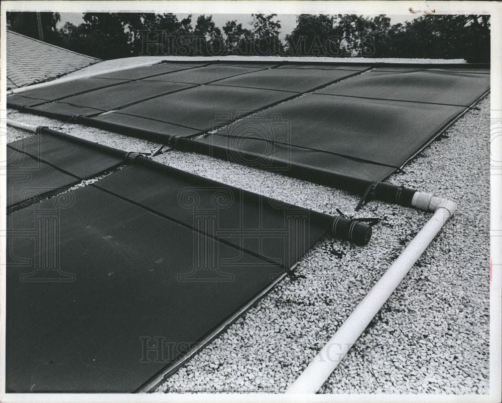 1977 Press Photo SolarEnergy,Swimmingpool in Bloomfield - Historic Images