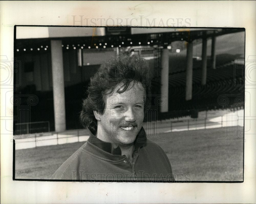 1990 Press Photo fame people life 1990 Pine Knoub - Historic Images