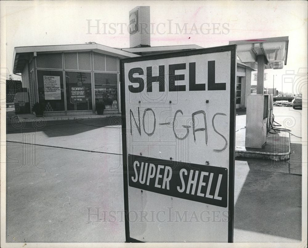 1974 Press Photo energy bottleneck economy - Historic Images