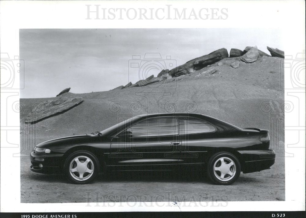 1994 Press Photo DODGE AVENGER - Historic Images