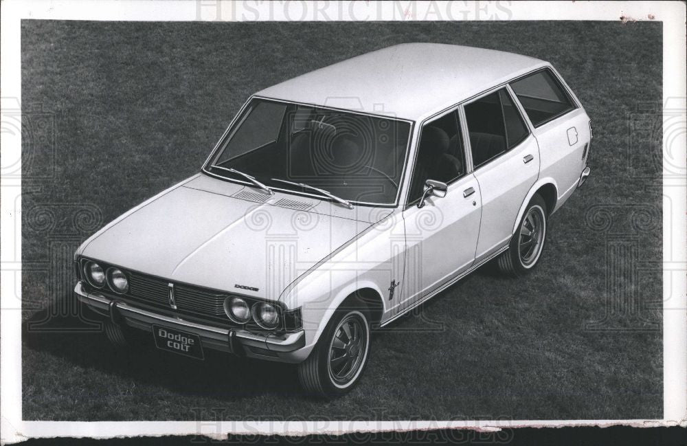 1970 Press Photo Colt wagon folds larger cargo area - Historic Images