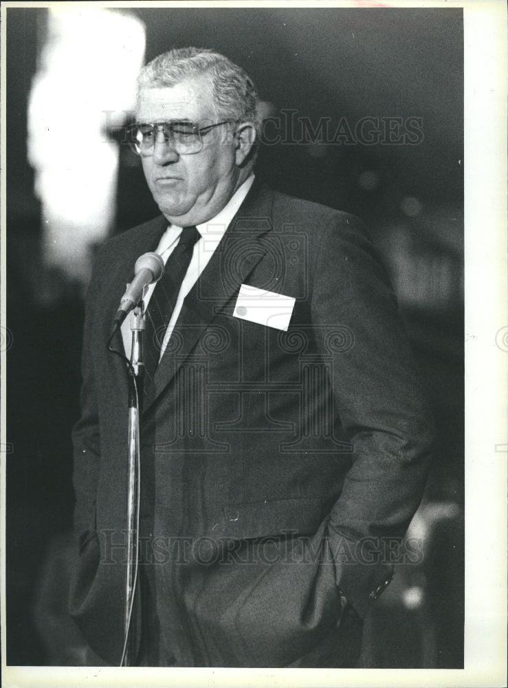 1985 Press Photo Peterson Bieber Praising government - Historic Images