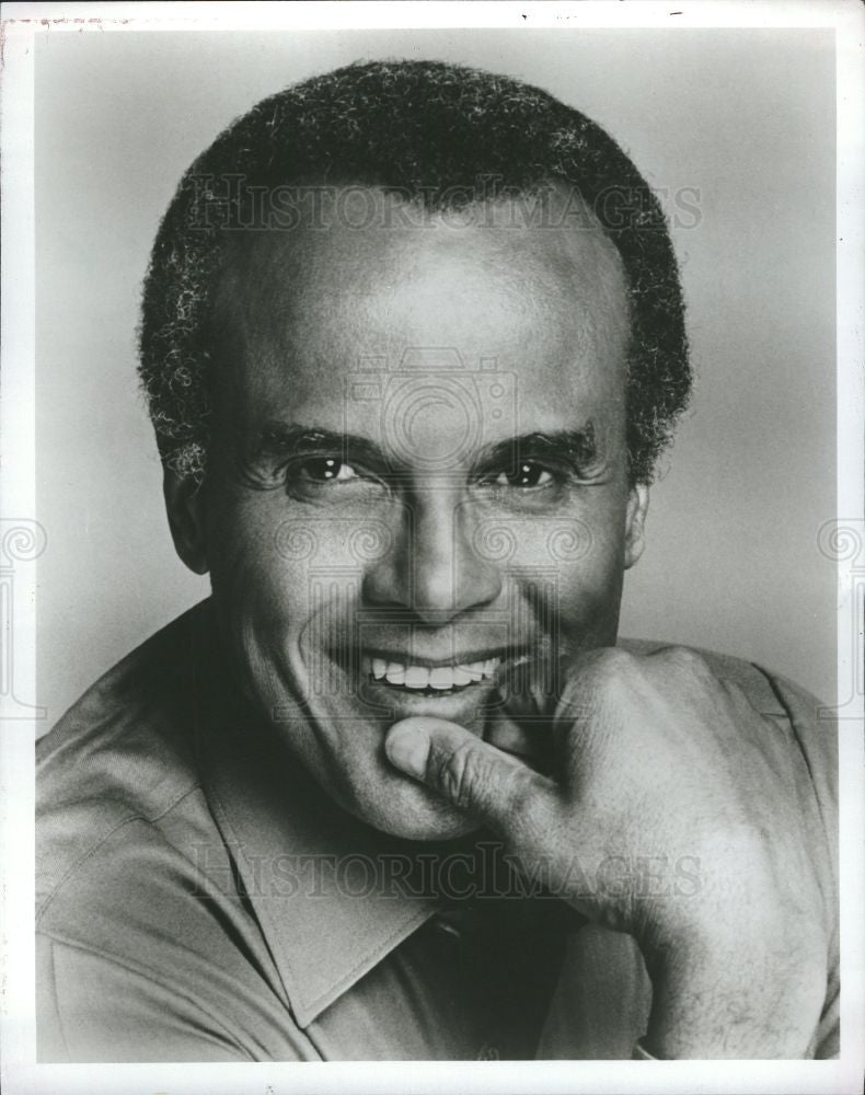 1990 Press Photo Harry Belafonte - Historic Images