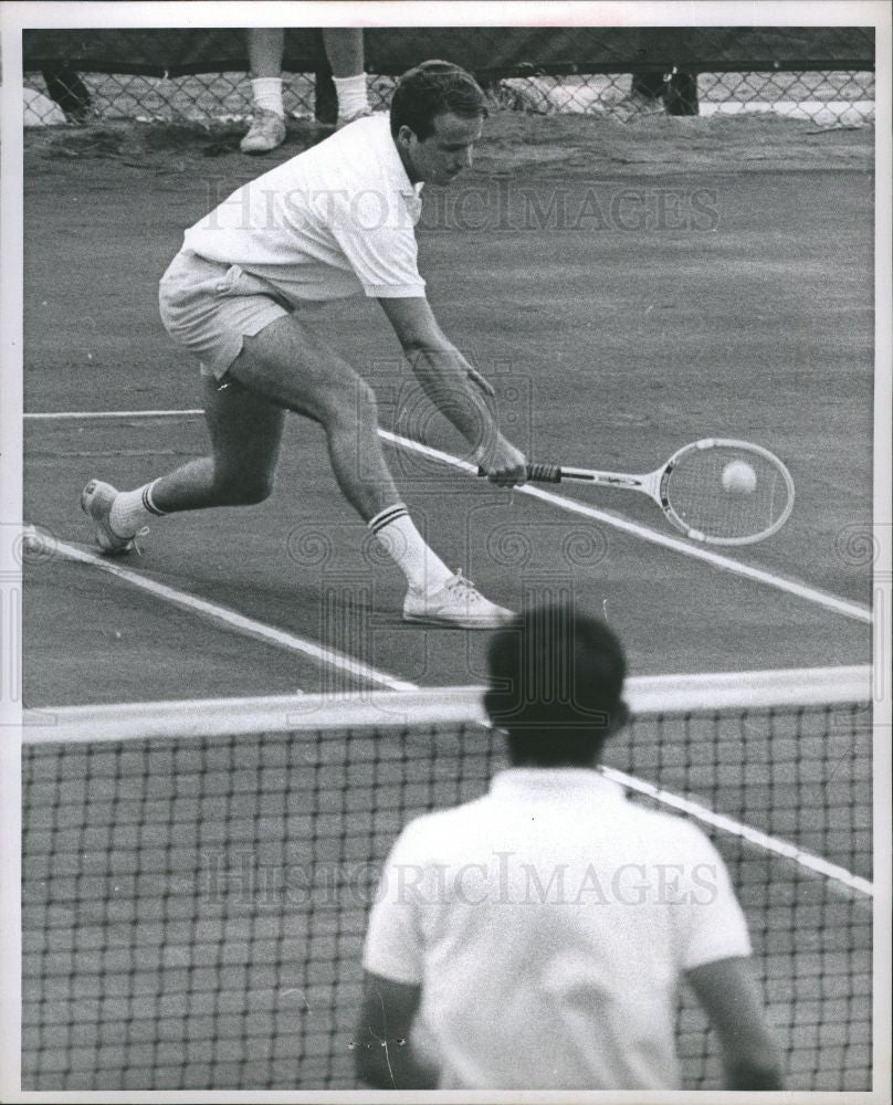 1987 Press Photo Mike Belkin Ian Russel Tennis Court - Historic Images