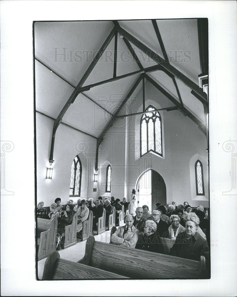 1977 Press Photo Elmood Chapel Cemetary Restored Fire - Historic Images