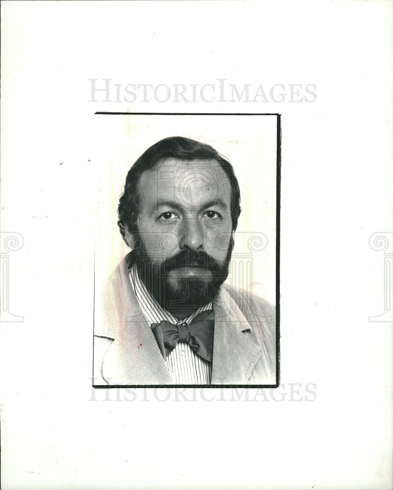 1983 Press Photo Thomas BeVier editor Free Press - Historic Images