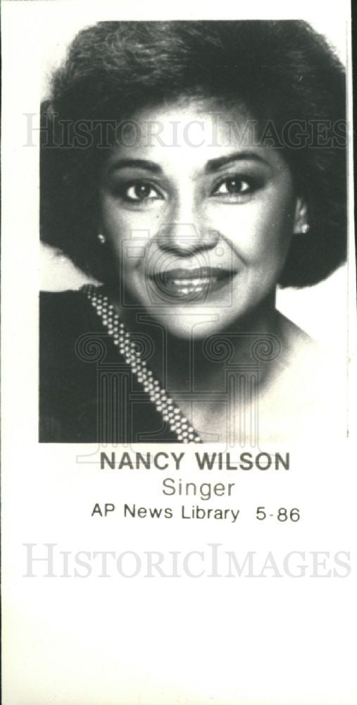 1986 Press Photo Nancy Wilson singer 3 Grammy Awards - Historic Images