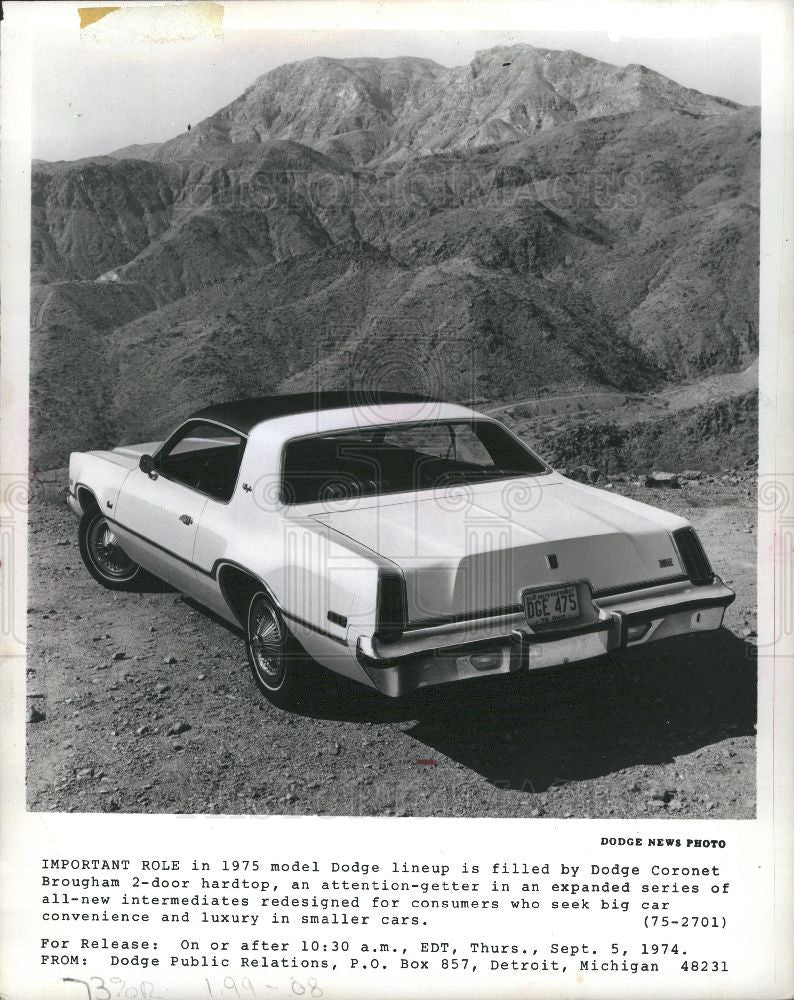 1974 Press Photo Dodge Coronet Bourgham hardtop - Historic Images