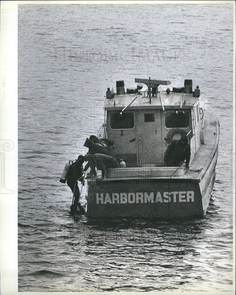 Press Photo Diving - Historic Images