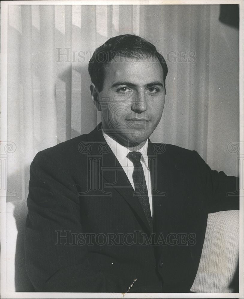 1964 Press Photo Suburban Rabbi: I am an atheist - Historic Images