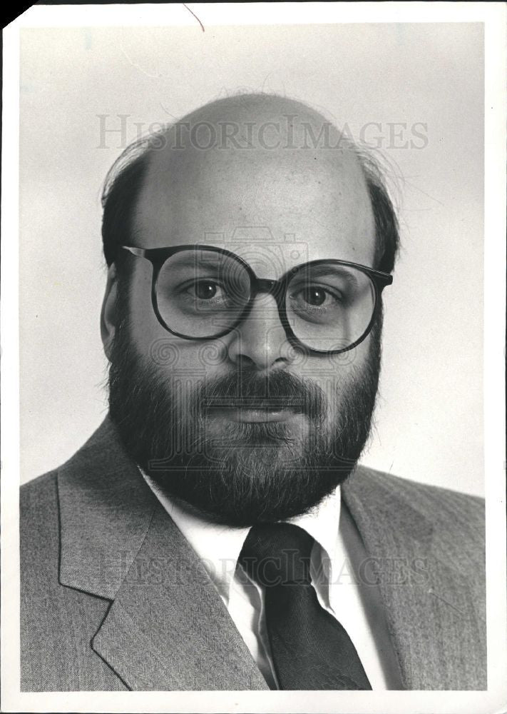 1988 Press Photo H. IRA WINKLER, Peat Marwick Detroit - Historic Images