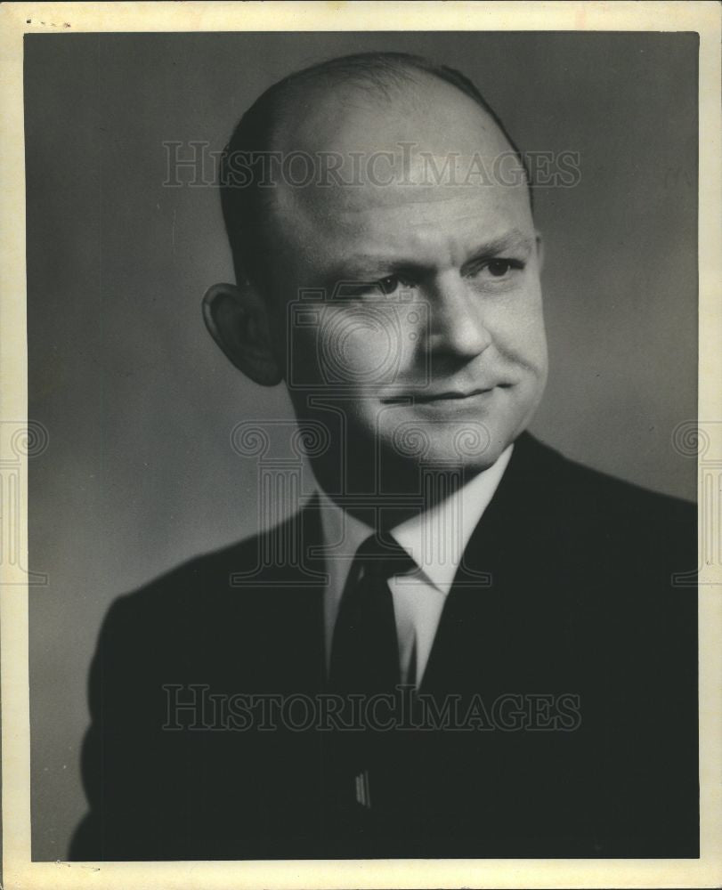 1964 Press Photo Robert E. Winkel - Historic Images