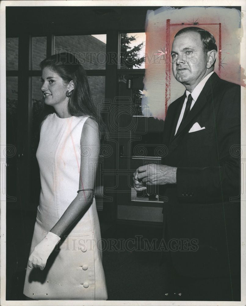 1967 Press Photo Christy Ralph C Wilson Jr Owner Bills - Historic Images