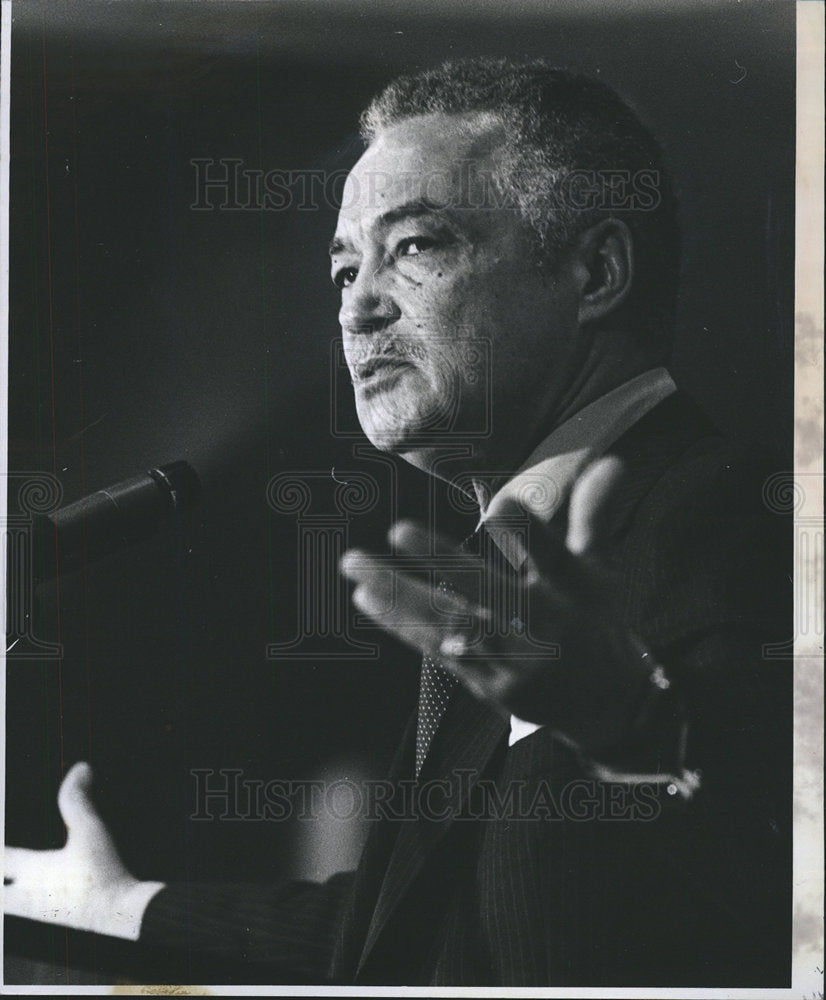 1977 Mayor Young Councilman Browne-Historic Images