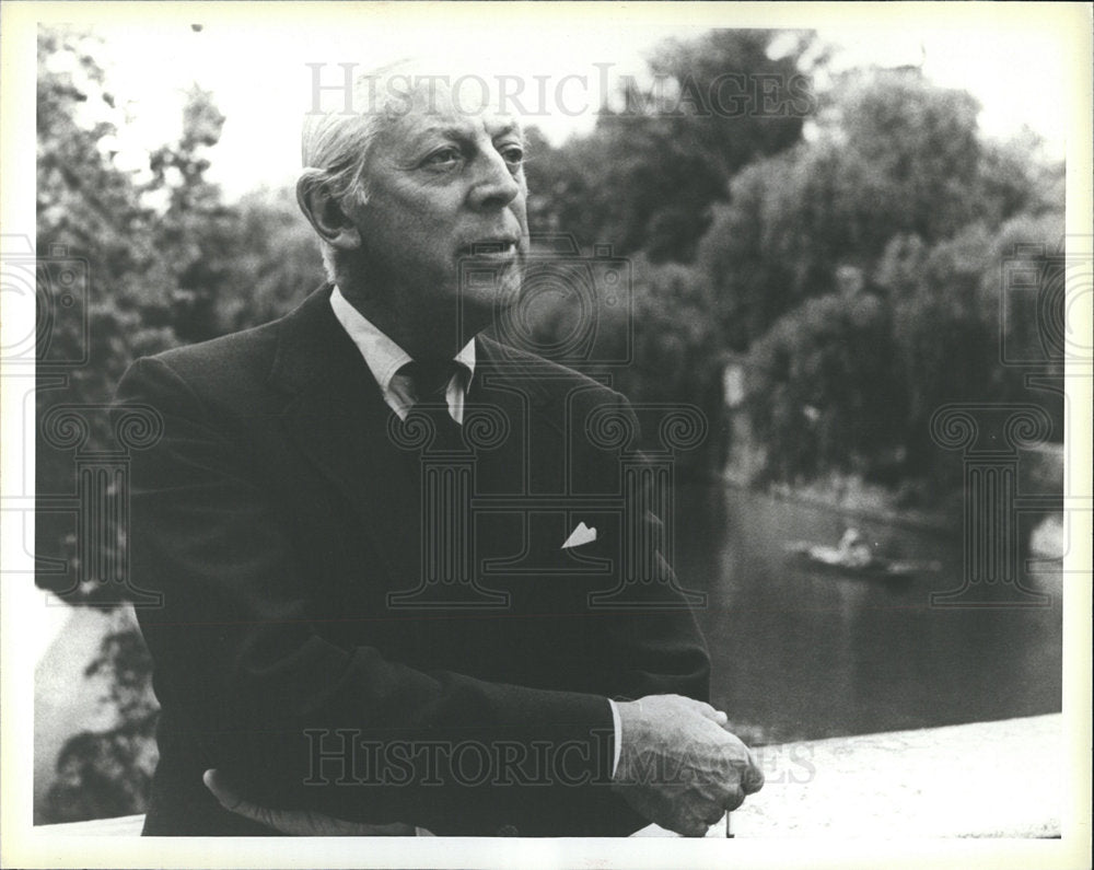 1984 Alistair Cooke BBC writer historian-Historic Images