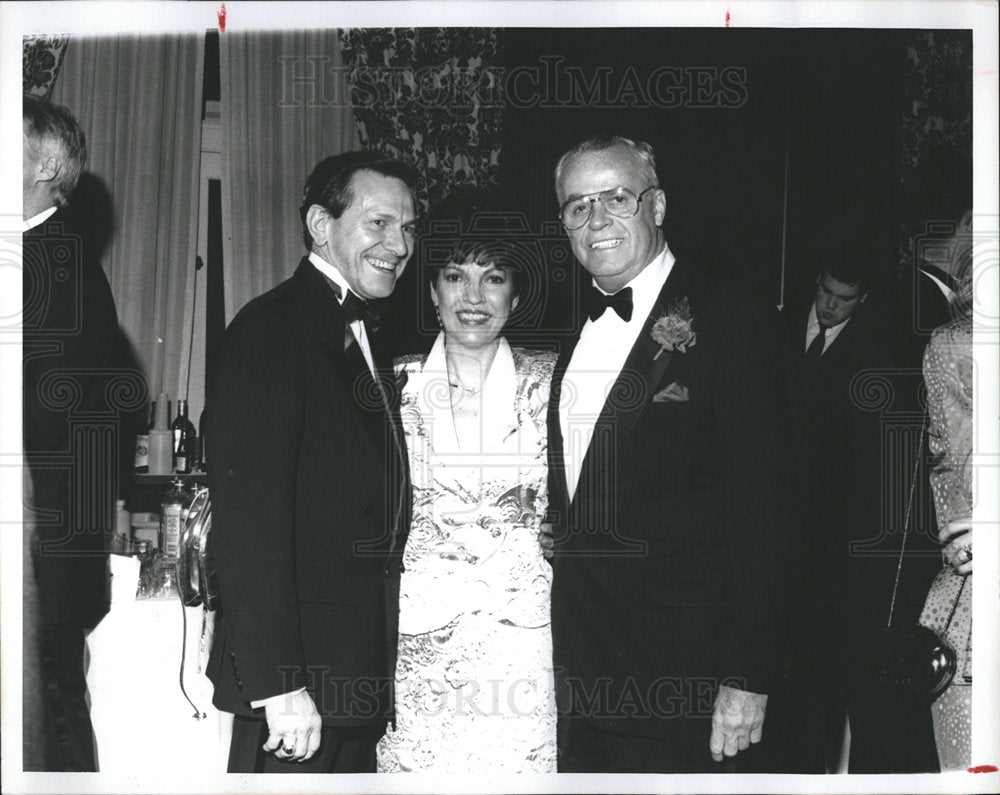 1991 GM President Lloyd Reuss wife Maurgine-Historic Images