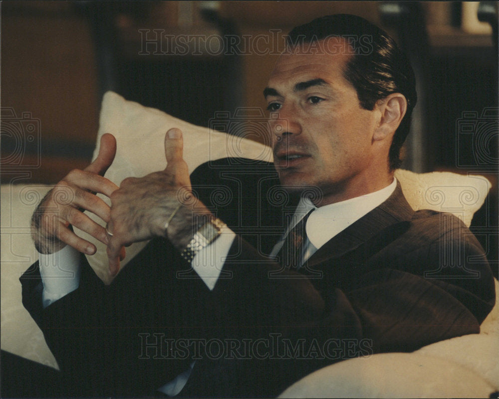 1999 Alex Yamenidjian MGM Grand President-Historic Images