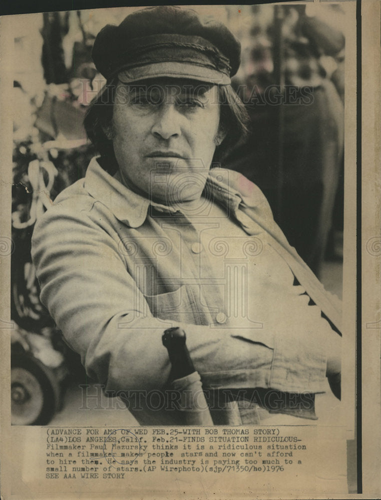 1976 Paul Mazursky, filmmaker - dfpb10813 - Historic Images