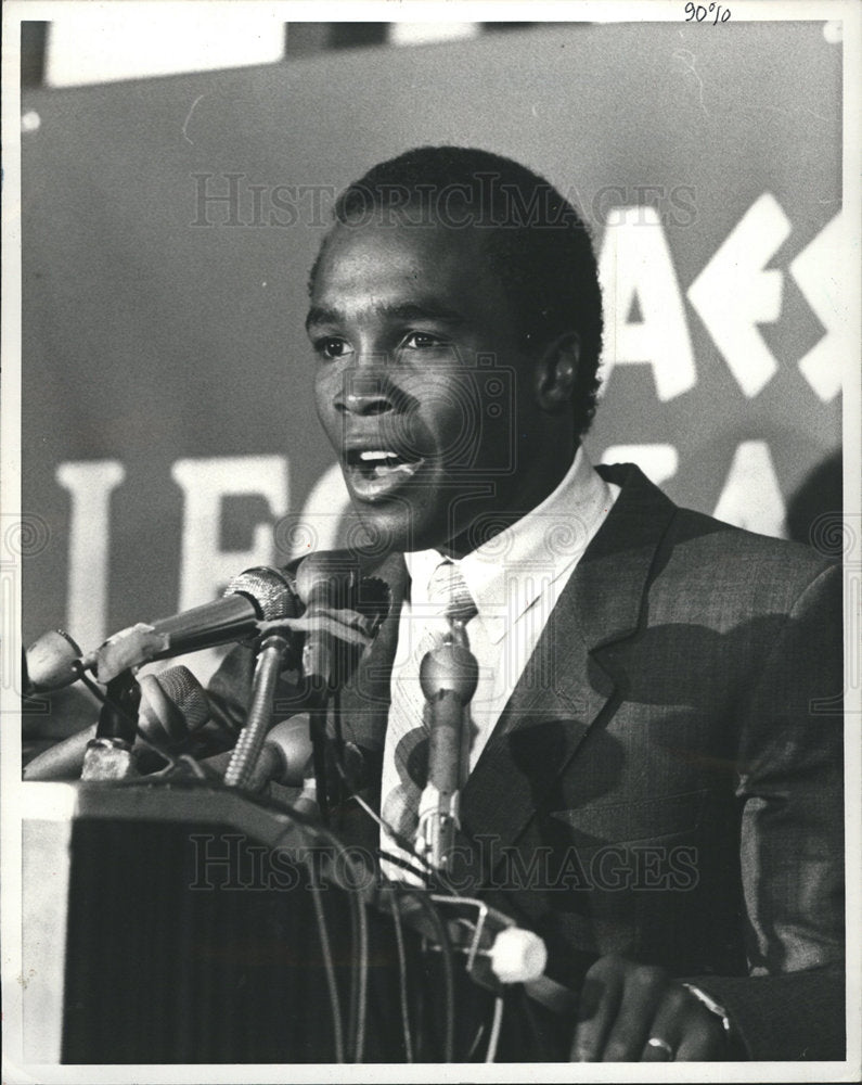 1986 Sugar Ray Leonard american boxer - dfpb11433 - Historic Images