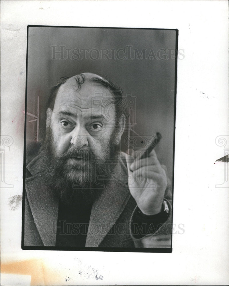 1976 Zero Mostel Fiddler died - dfpb12055 - Historic Images