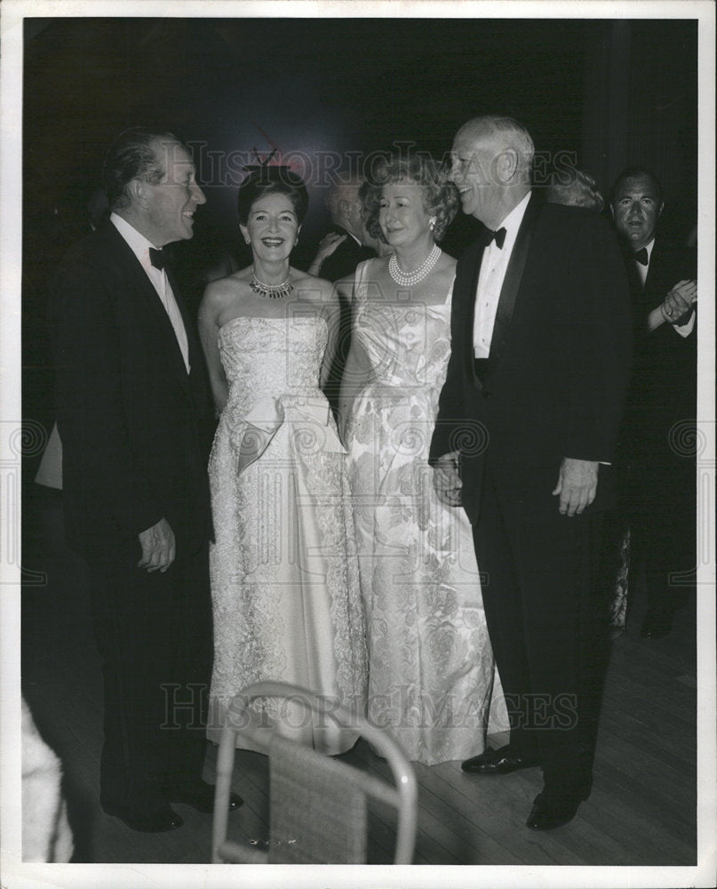 1964 Press Photo Mr. & Mrs. Thomas J. Morrison - dfpb12867- Historic Images