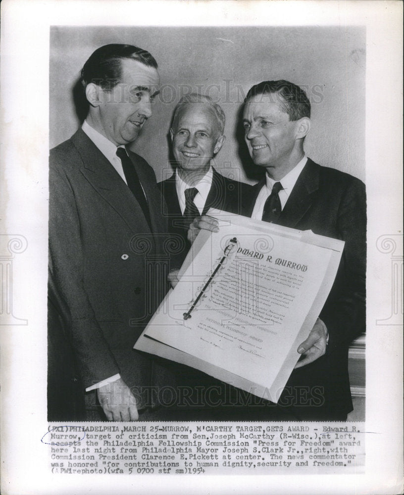 1954 edward murrow Journalist-Historic Images