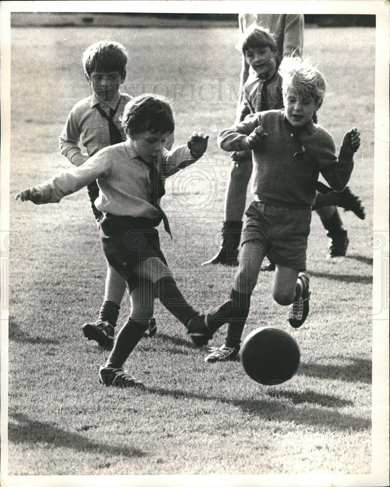 1968 Viscount Linley soccer royalty-Historic Images