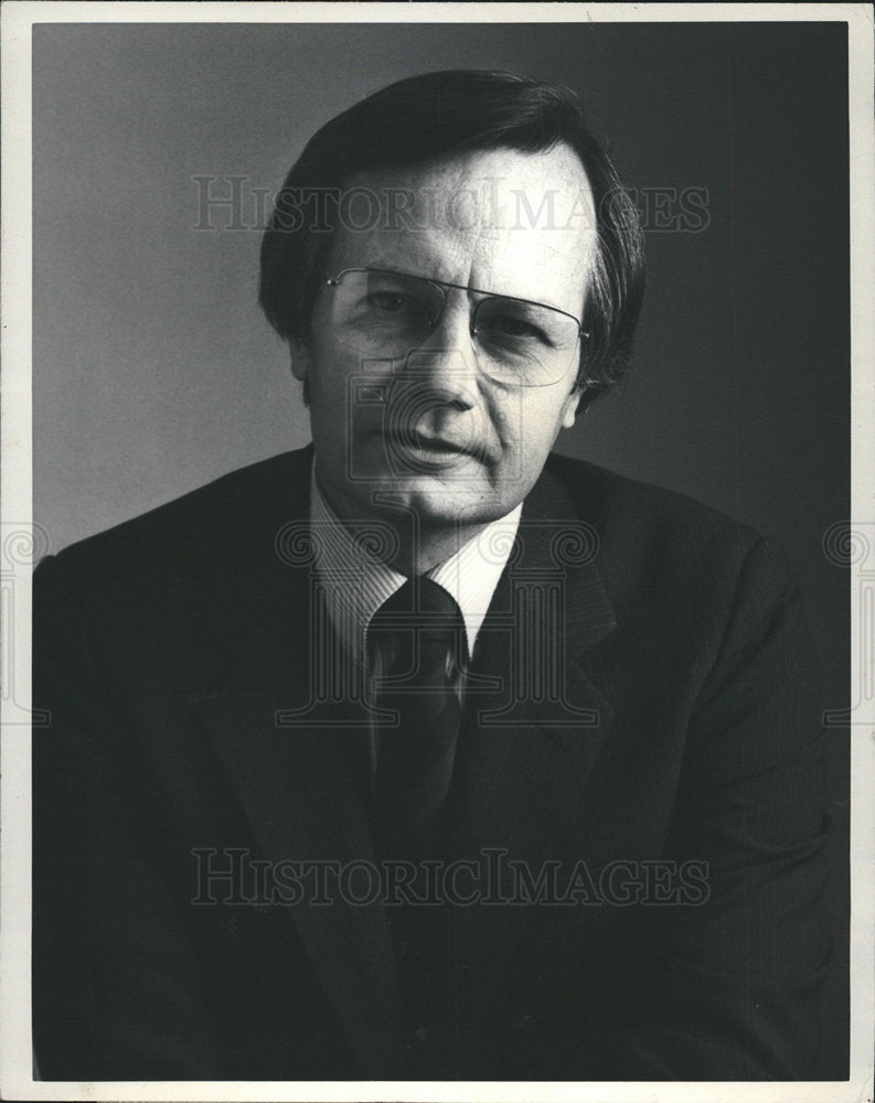 1986 Bill Moyers happy to be back at PBS-Historic Images