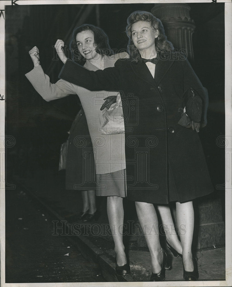 1946 DSR strike Earline Bunert Jean-Historic Images