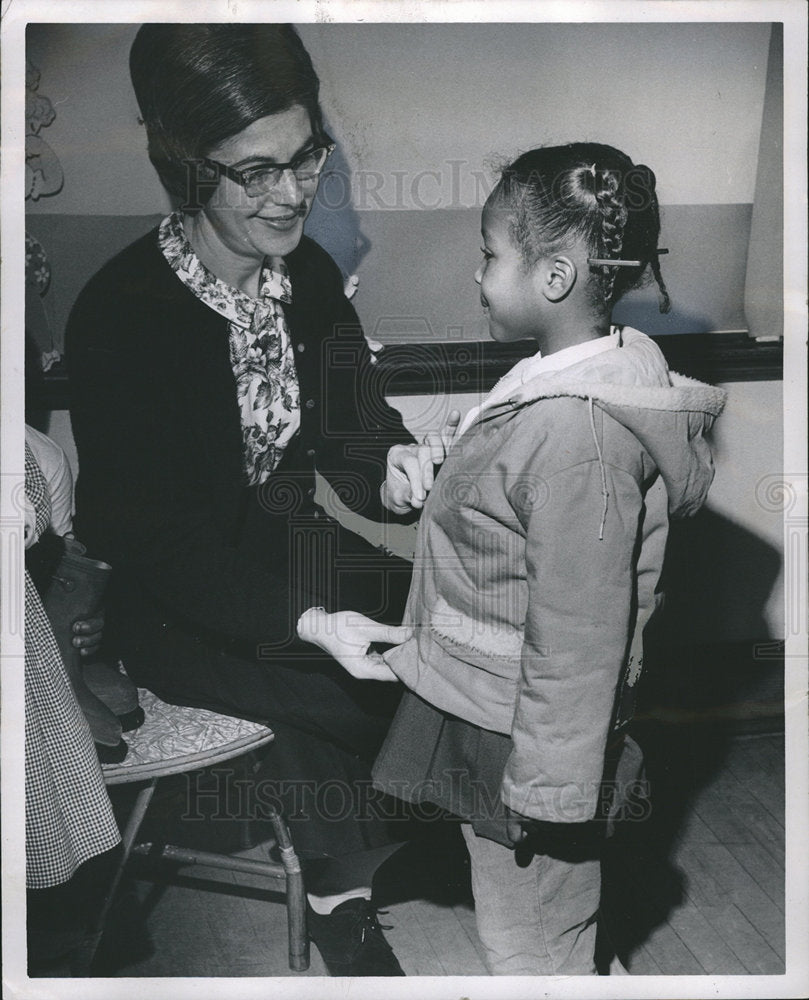 1964 Mrs. Shirley Hertz Public School-Historic Images