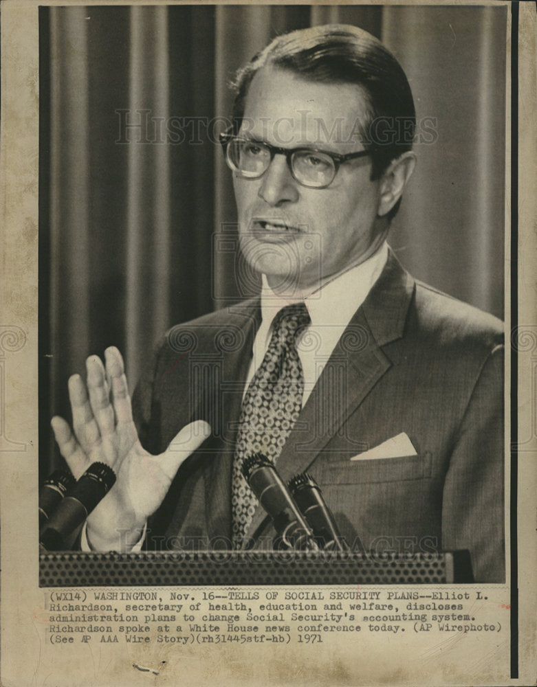 1971 Elliot Richardson Social Security-Historic Images