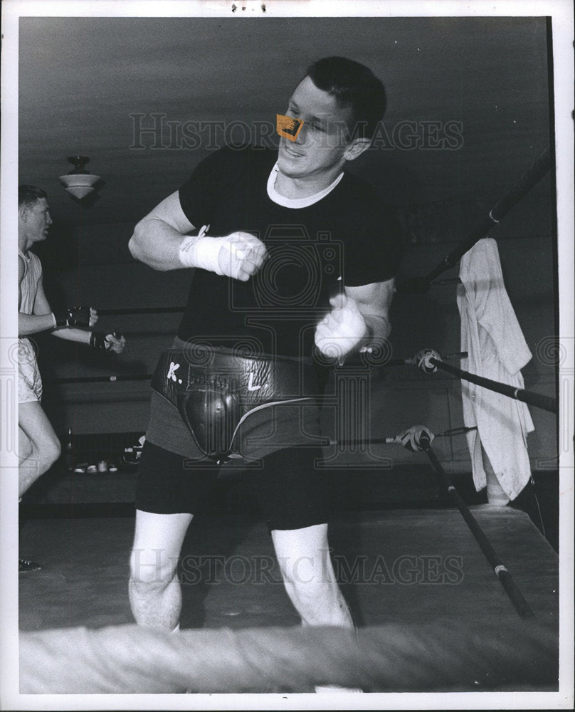 1963 Kenny Lane Boxer-Historic Images