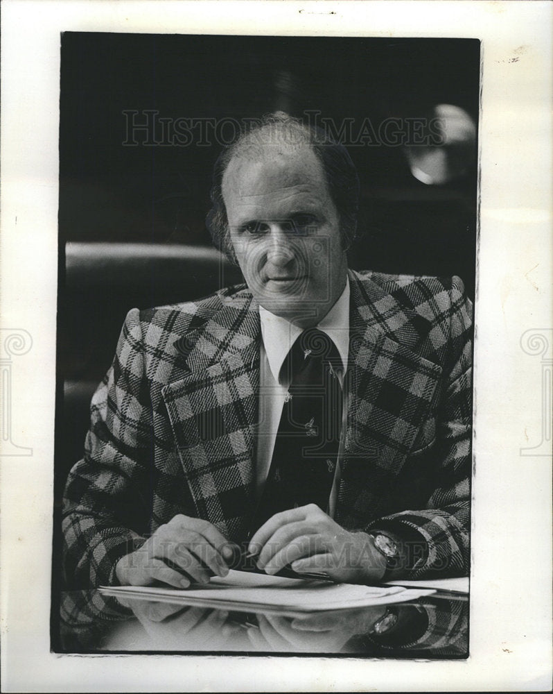 1977 Robert Leonard Prosecuter-Historic Images