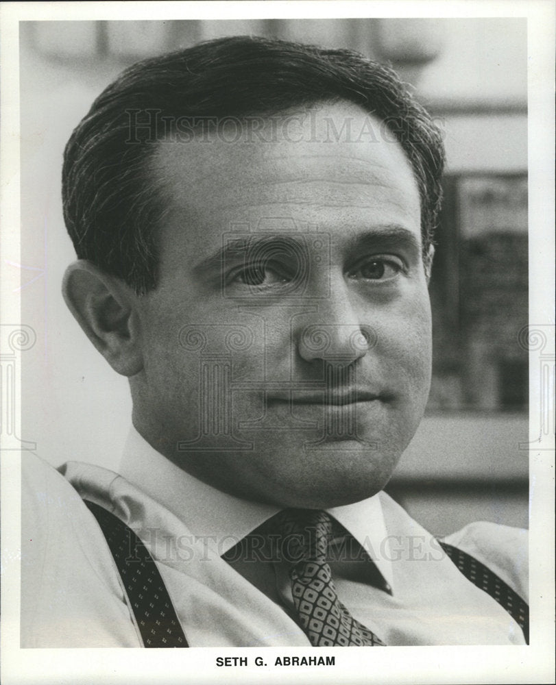 1990 Seth Abraham HBO's senior Vice Pres.-Historic Images